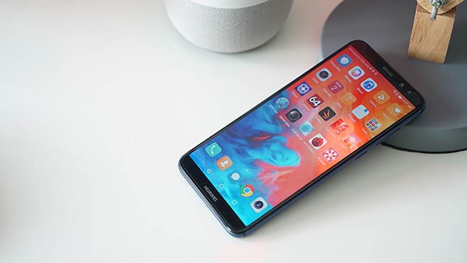 Huawei Nova 2i là lựa chọn “đáng tiền” nhất cho những người có túi tiền hạn hẹp