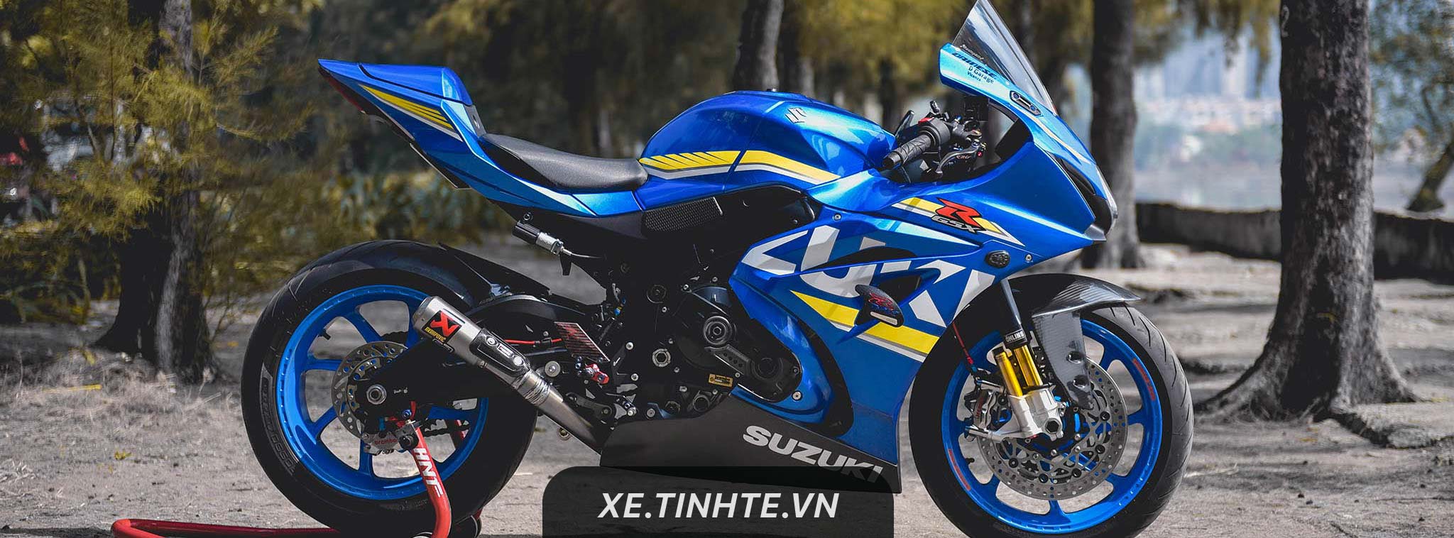 Hình ảnh chi tiết Suzuki GSX-R1000 2017 phiên bản độ MotoGP