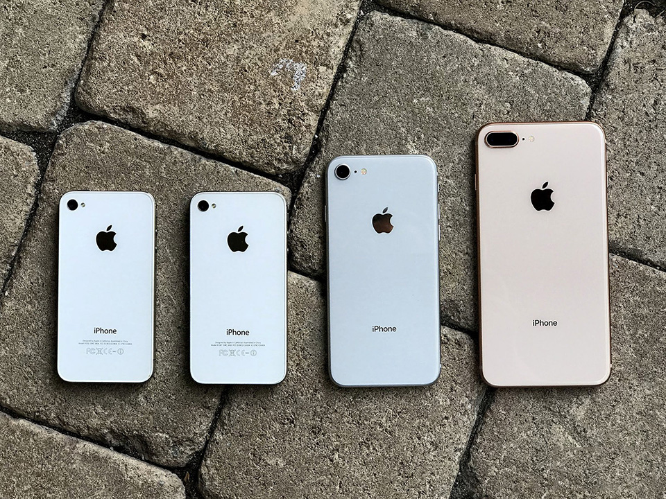 Chất liệu kính trên iPhone 4 quay trở lại iPhone X năm 2018