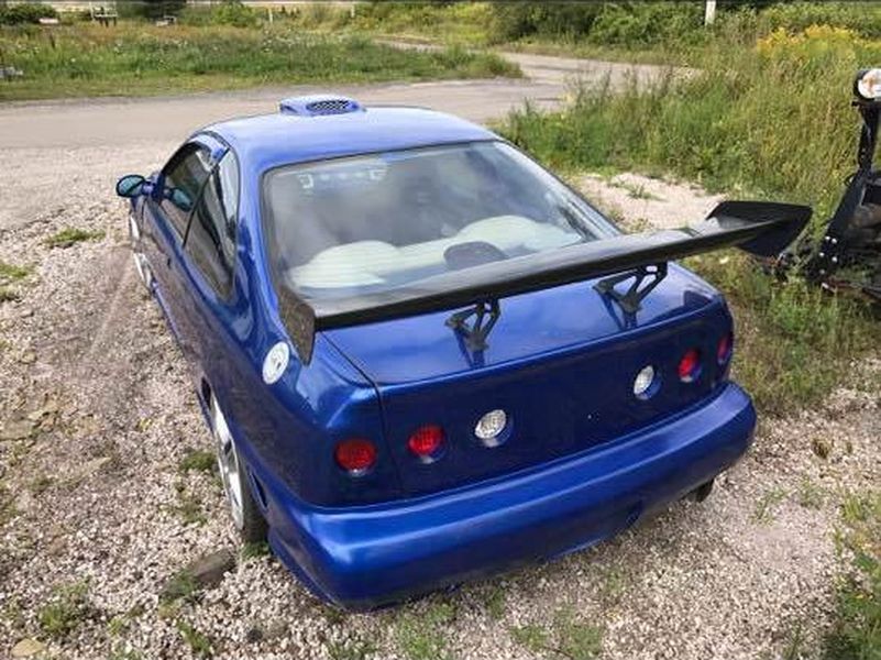 Bắt gặp Honda Civic có kiểu dáng độc đáo xuống phố