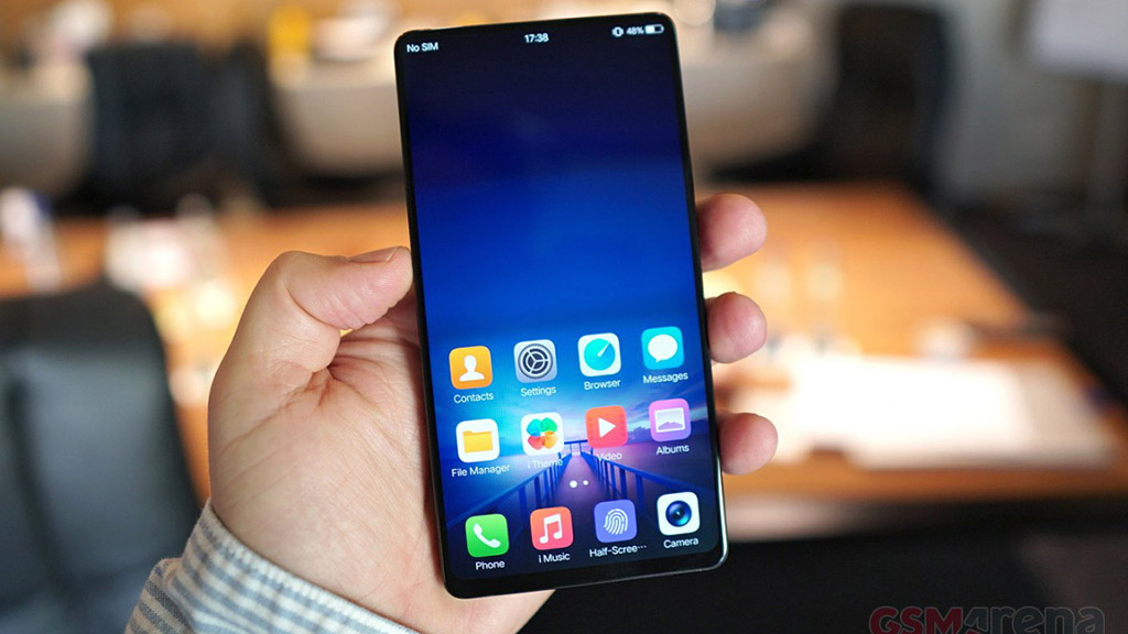 [MWC 2018] Trên tay Vivo APEX: màn hình chiếm trọn mặt trước, camera selfie trượt lên khi cần