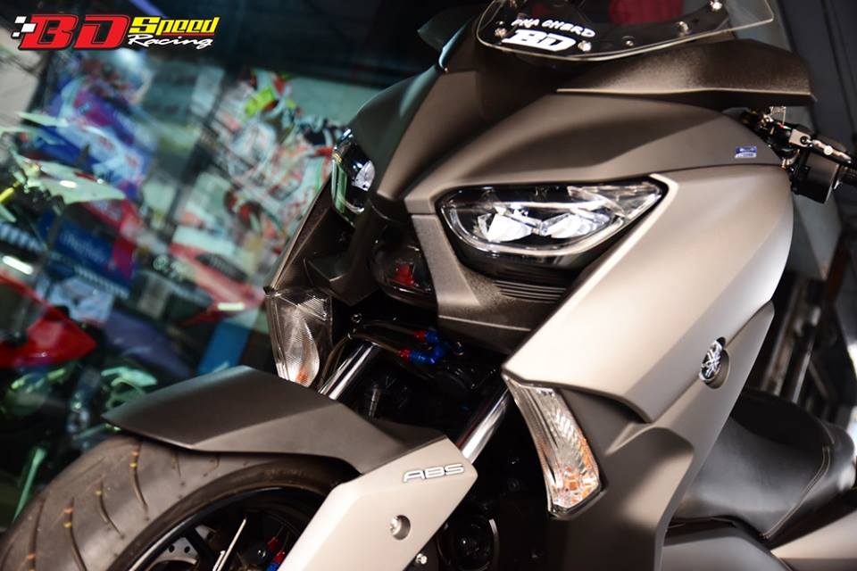 Yamaha X-Max 300 một bản độ đơn giản nhưng đầy tinh tế