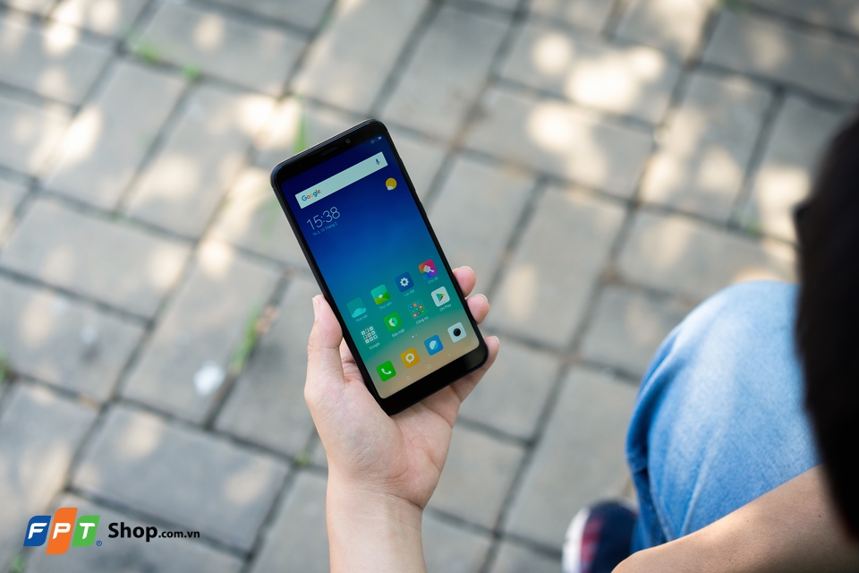 Redmi 5 Plus: Khó tìm được smartphone 4 triệu nào hấp dẫn hơn!