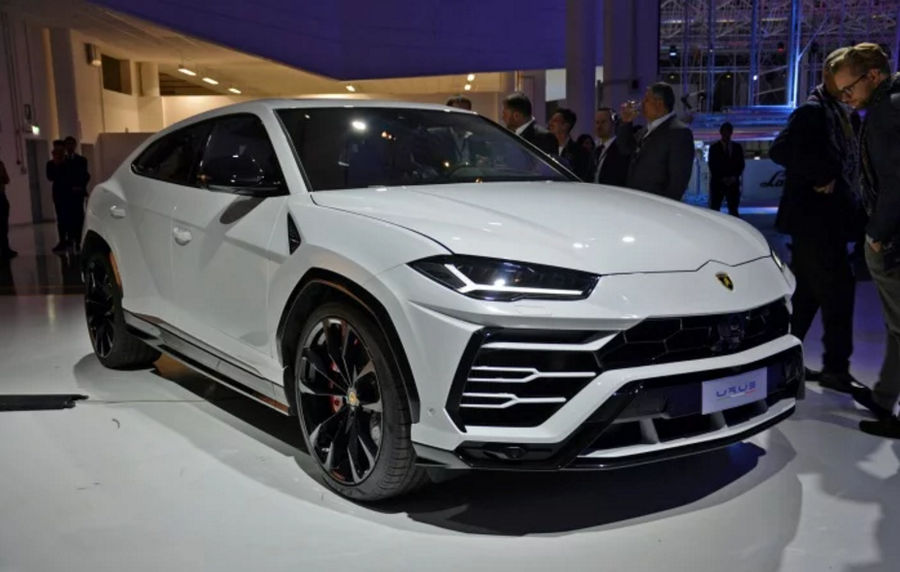 SUV Lamborghini Urus sẽ được ra mắt công chúng Việt Nam tại Triển lãm Ô tô Việt Nam 2018