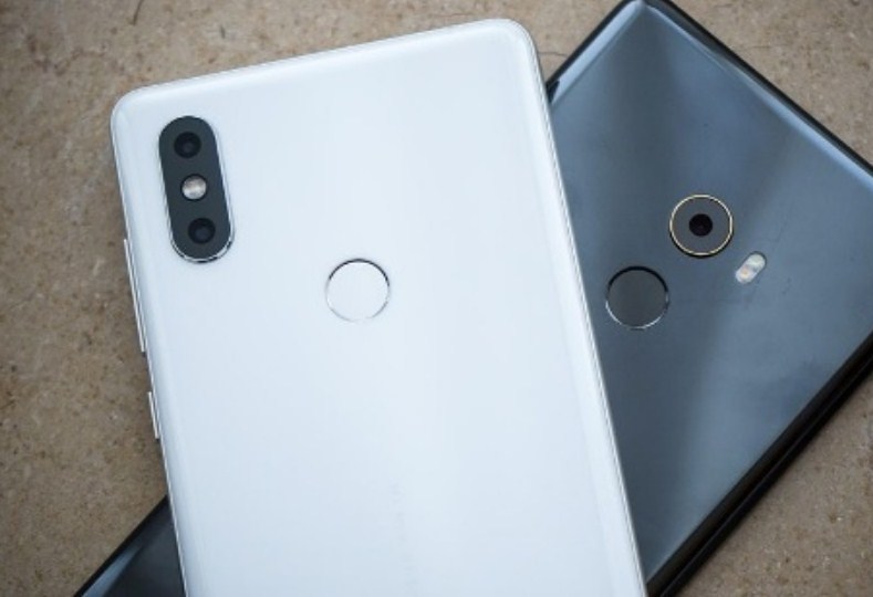 Xiaomi Mi Mix 2s có gì mới và độc đáo hơn phiên bản cũ