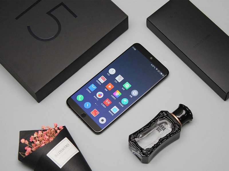 Đập hộp và đánh giá nhanh Meizu 15: Khám phá ưu điểm/nhược điểm thực sự của nó