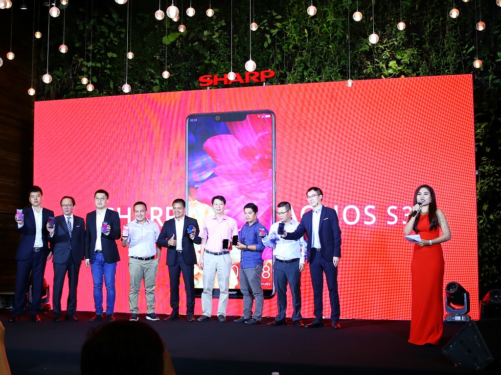 Sharp chính thức ra mắt Aquos S3 tại Việt Nam với giá 9 triệu đồng