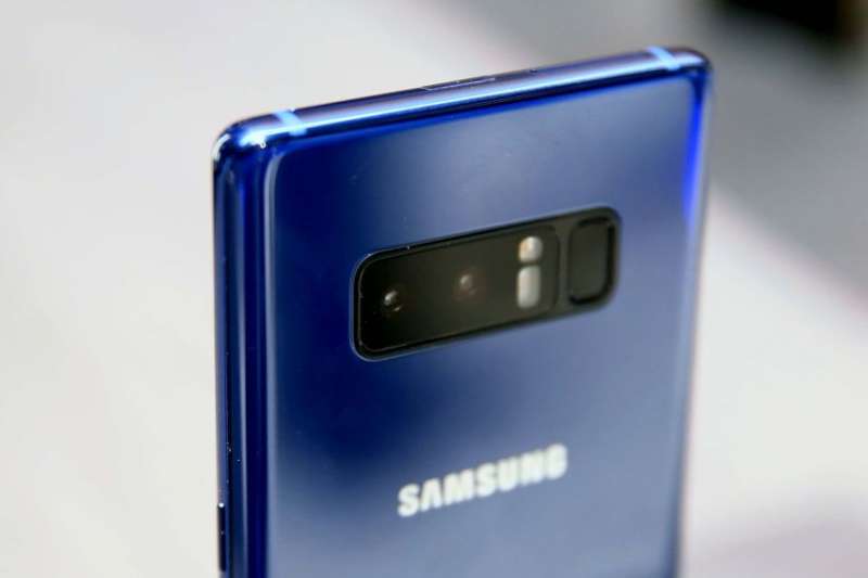 Những lý do nên và không nên chờ đợi Galaxy Note 9
