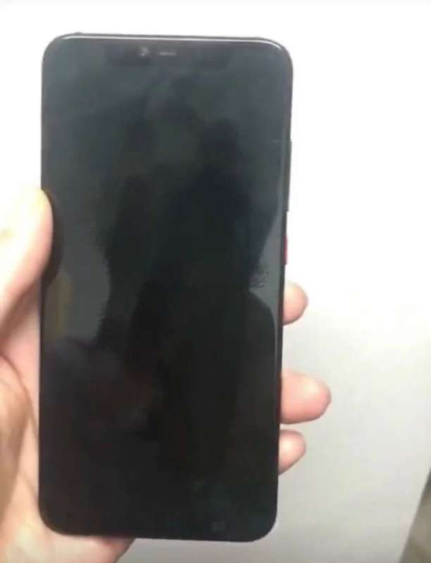 Lộ diện hình ảnh thực tế của Xiaomi Mi 8 với độ chân thực rất cao