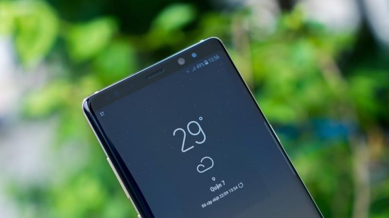 Mặt kính bảo vệ gián tiếp xác nhận thiết kế của Galaxy Note 9