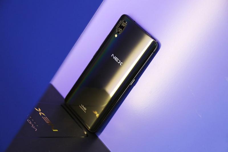 Vivo NEX và những tính năng đi tiên phong trước hầu hết các đối thủ