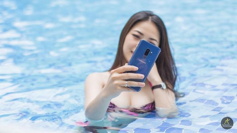 Smartphone 2018: Bùng nổ các tông màu độc lạ