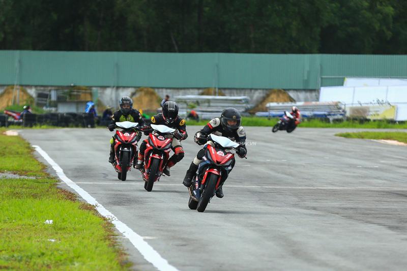 [Vietnam Moto Racing Championship 2018] Tường thuật chặng 1, hạng mục Winner 150cc