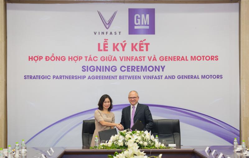 Lý do nào khiến GM Việt Nam phải bán mình cho VINFAST?