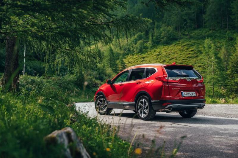 Honda chính thức mở bán CR-V 2018 tại thị trường châu Âu với động cơ tăng áp 1,5 lít
