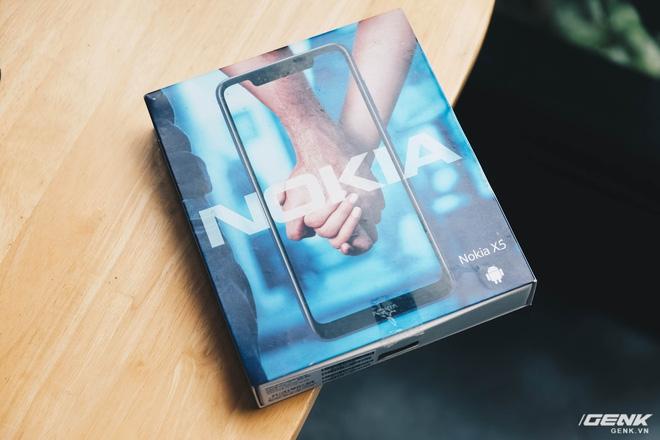 Đập hộp Nokia X5 có giá 3.46 triệu đồng xem có những gì thú vị