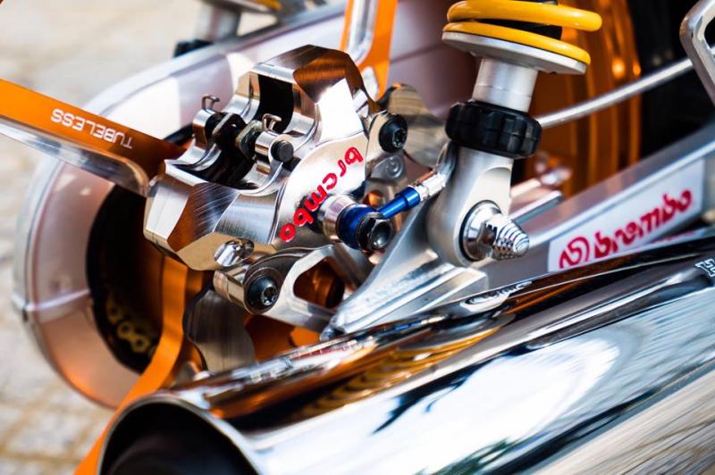 Một trong các bản Wave độ kinh khủng nhất 'xe biz' ngày nay