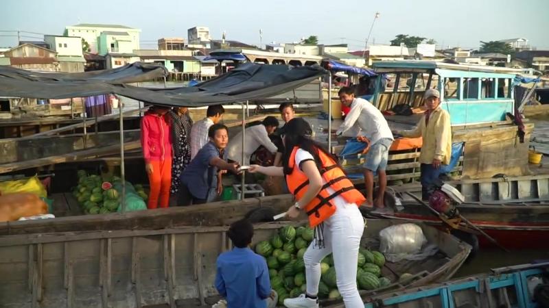 Hành trình từ trái tim của ông Đặng Lê Nguyên Vũ chặng miền Tây