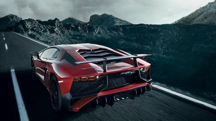 Siêu xe Lamborghini Aventador SV bị triệu hồi vì nguy cơ rơi bánh ra đường