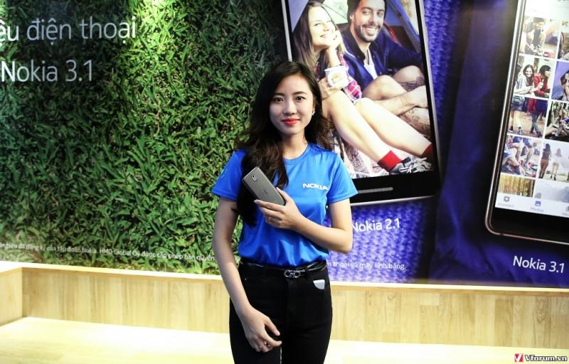 Trên tay Nokia 3.1: màn hình HD+ theo tỉ lệ 18:9, nền tảng Android One, giá khởi điểm 3.4 triệu đồng
