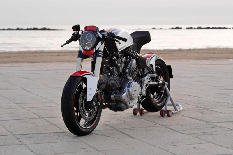YAMAHA XV750 bản chế tác đậm chất chơi từ sự hợp tác giữa đôi bạn thân