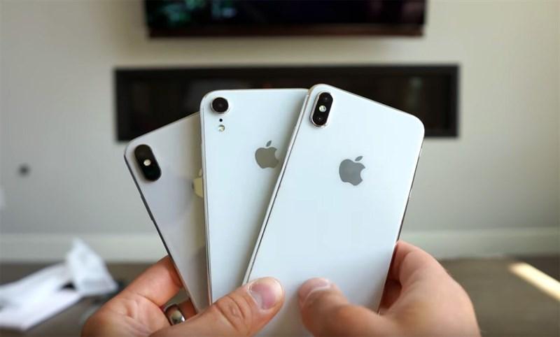 Để theo kịp flagship Android, iPhone tương lai cần trang bị thêm những gì?