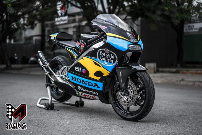 Chiêm ngưỡng Honda NSR 250 MC21 trong gói độ Tyga