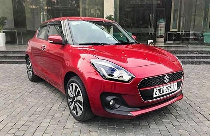 Suzuki Swift thế hệ mới xuất hiện tại đại lý Việt Nam với diện mạo ‘lột xác’ hoàn toàn