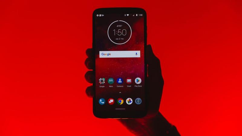 Motorola Moto Z3: Smartphone 5G thiết kế đẹp mắt và phần cứng mạnh mẽ