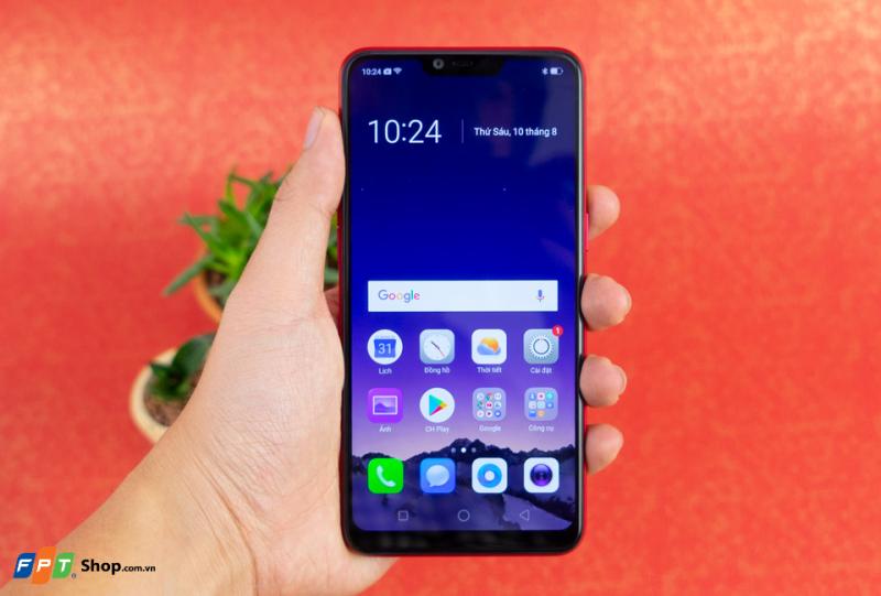 Trên tay OPPO A3s: Thiết kế kính, camera kép tích hợp A.I, giá 3.9 triệu