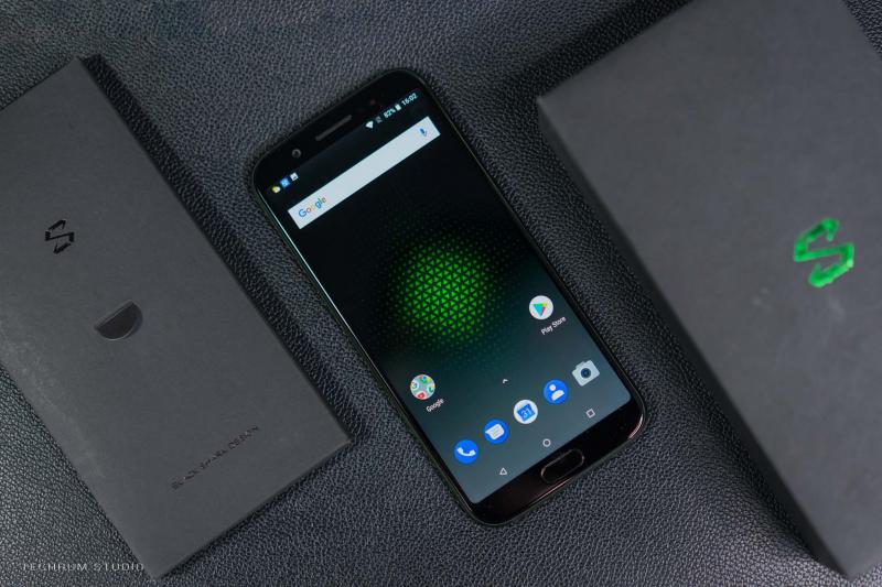 Trải nghiệm Xiaomi Black Shark phiên bản quốc tế chạy Android gốc