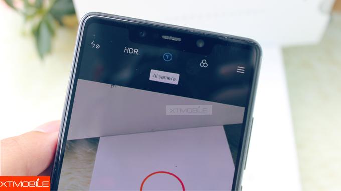Đọ sức mạnh Xiaomi Mi 8 SE và iPhone X, liệu có điều kỳ diệu?