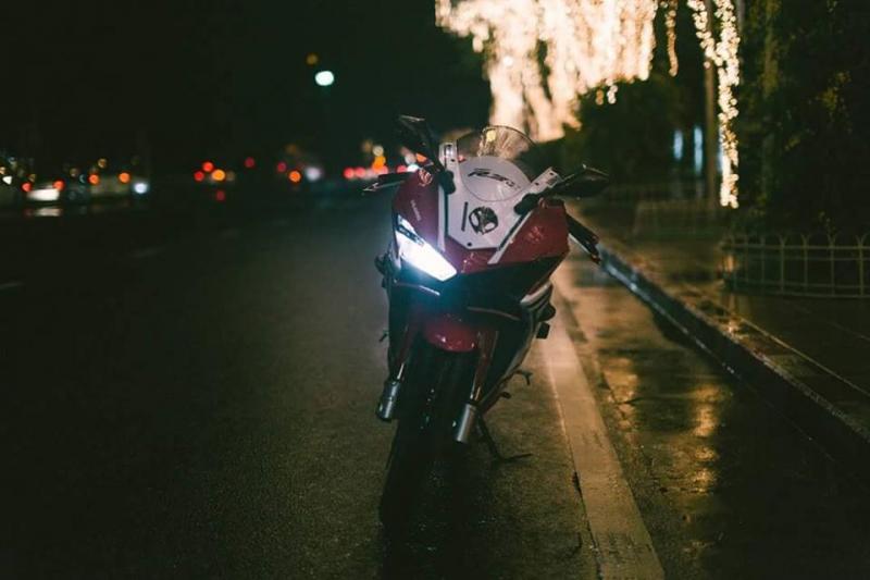 Yamaha R3 đẹp huyền ảo dưới ánh đèn đường phố » Cập nhật tin tức Công Nghệ  mới nhất 