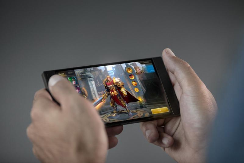 Chân dung Razer Phone 2 qua loạt tin rò rỉ mới nhất: Siêu phẩm cuối năm!!!