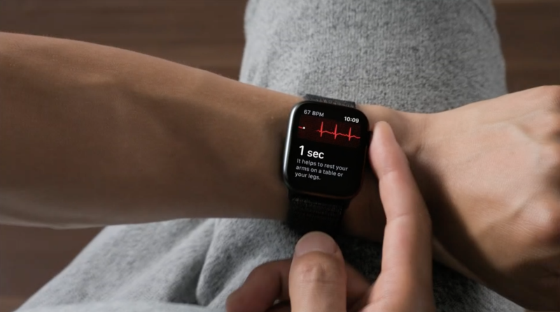 Độ chính xác của cảm biến đo điện tâm đồ trên Apple Watch Series 4 là 98%!