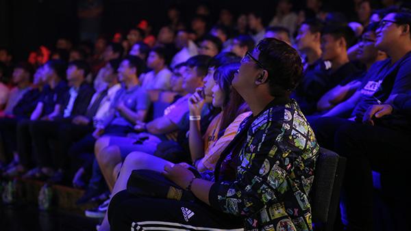 Những điều người hâm mộ mong chờ ở chung kết VCS 2018