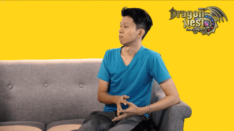 QTV & Uyên Pu Bật Mí Về Lần Đầu Làm “Chuyện Ấy”