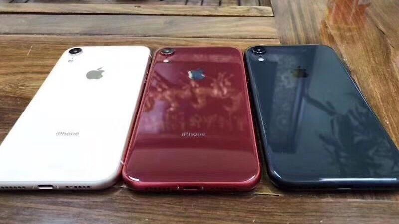 Hình ảnh thực tế của iPhone 6.1 inch cho thấy máy chỉ có 3 màu