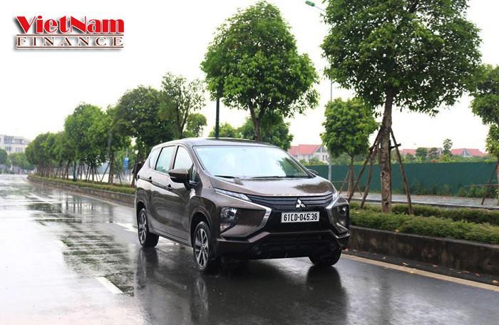Mitsubishi Xpander phiên bản số sàn chỉ được trang bị các tính năng chỉ ở mức ‘đủ dùng’