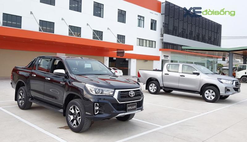 Toyota Hilux 2018 trở lại Việt Nam với hình ảnh cực kỳ bắt mắt của phiên bản MLM