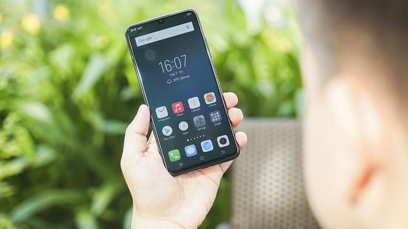 Trải nghiệm Vivo V11: Giá phải chăng, nhiều tính năng độc đáo và cảm biến vân tay trong màn hình