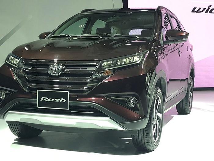 Xe nhập mới của Toyota liệu có hút người dùng?