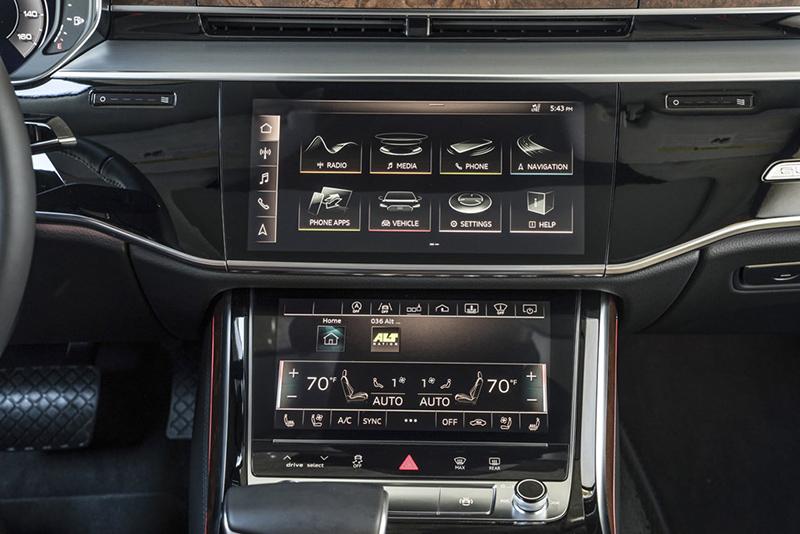 Audi A8 mới được nâng cấp toàn diện, từ thiết kế bên ngoài tới nội thất bên trong