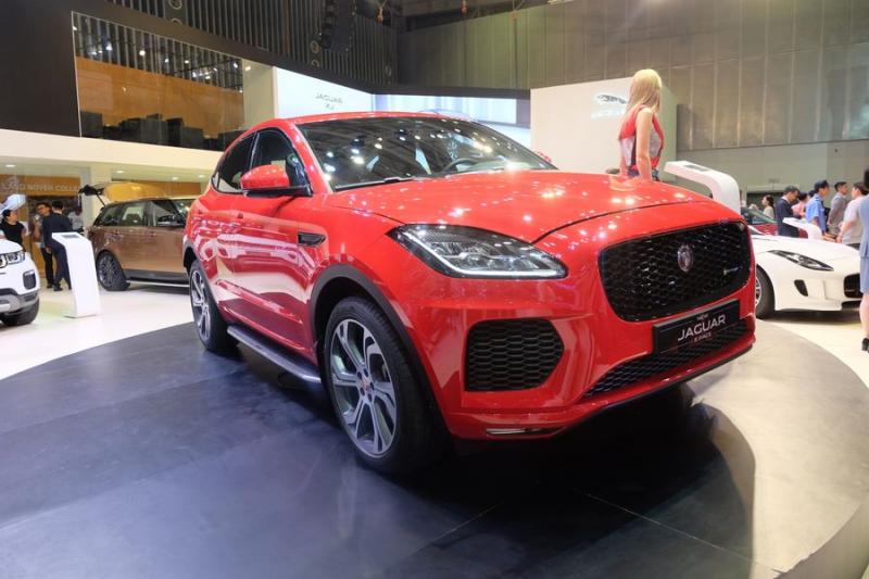 Jaguar E-Pace mới trình làng tại VNS 2018 được trang bị những gì?