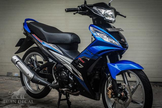 Exciter 135 độ tem RX135 cùng nhiều món đồ chơi quen thuộc