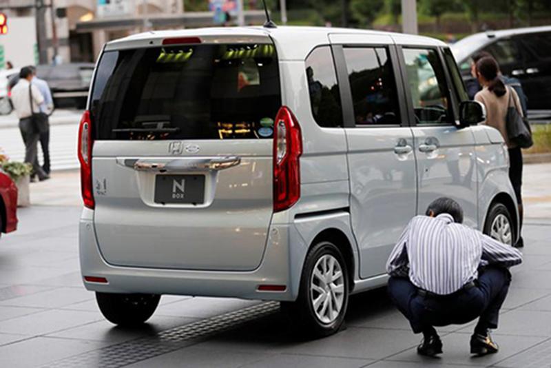 Nhật Bản: Những mẫu ô tô nhỏ gọn với nhiều công nghệ lại bán cho người già