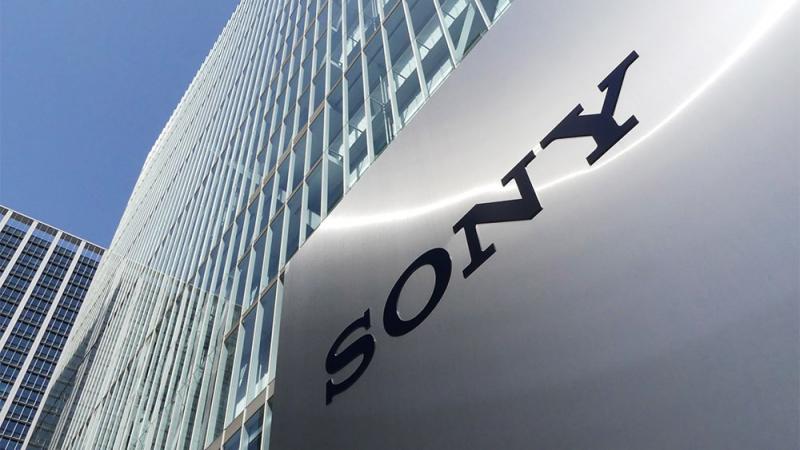 Ông vua trở thành “trâu chậm uống nước đục” qua chiến lược Marketing của Sony