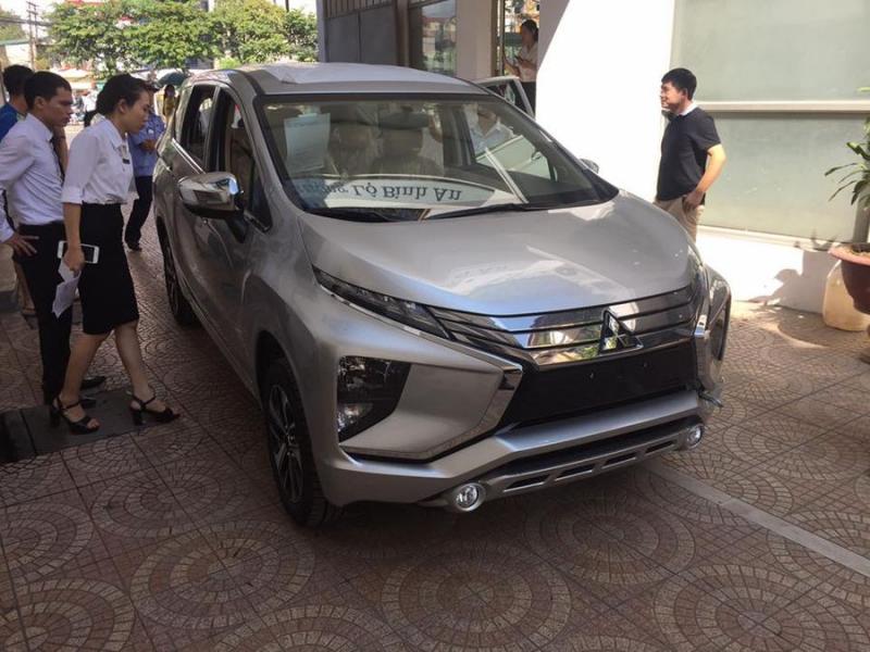 Những chiếc Mitsubishi Xpander đầu tiên bắt đầu được vận chuyển về các đại lý