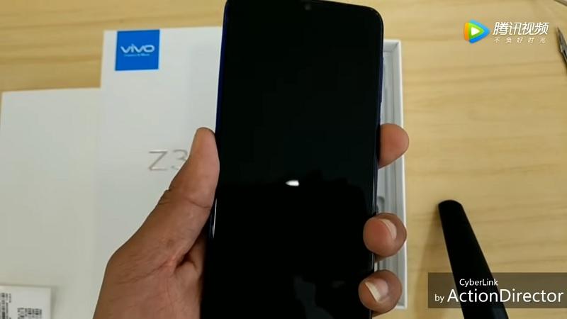 Nhà sản xuất chưa lên tiếng bất cứ thông tin gì về Vivo Z3i nhưng đã xuất hiện video đập hộp