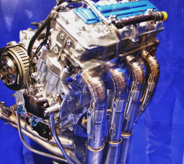Yamaha sẽ vẫn trung thành với động cơ Inline4 dù 'nó đã già'
